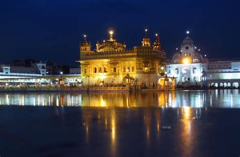 185 Harmandir Sahib Night View Stock Photos - Free & Royalty-Free Stock ...