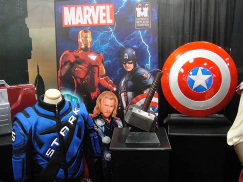 San Diego Comic Con 2011 Marvel Movie Prop Replicas Sta Flickr