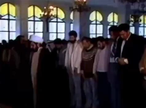 Video American Boxer Muhammad Ali Clay Praying Behind Sheikh Naim