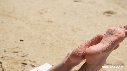 Ann Hoy Naked On The Bech