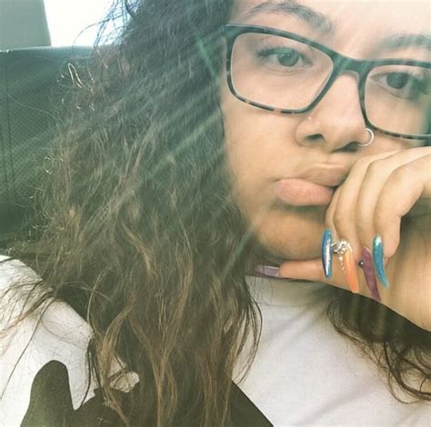 7 Hot Sexy Crissy Danielle Bikini Pics