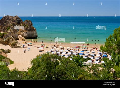 Portugal, the Algarve, Alvor beach, in front of the Pestana Alvor Praia hotel Stock Photo - Alamy