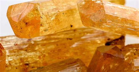 Topaz Meaning And Uses - A Stunning Gemstone With Healing Properties