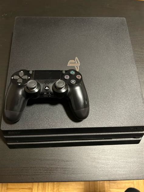 Play Station 4 Pro