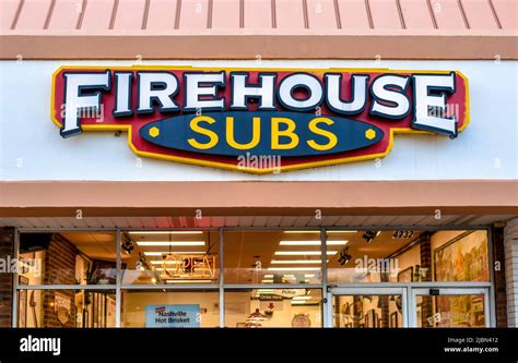 Firehouse subs signage hi-res stock photography and images - Alamy