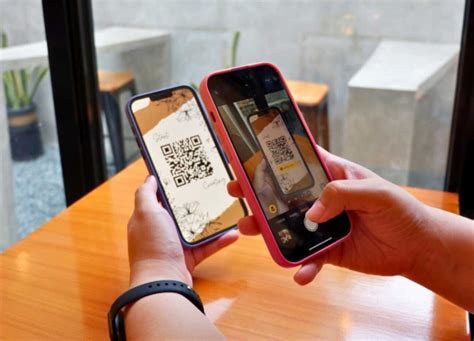 How To Contact Card To Qr Codes