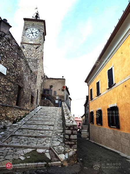 Appartamenti In Vendita A Montorio Romano Casa It