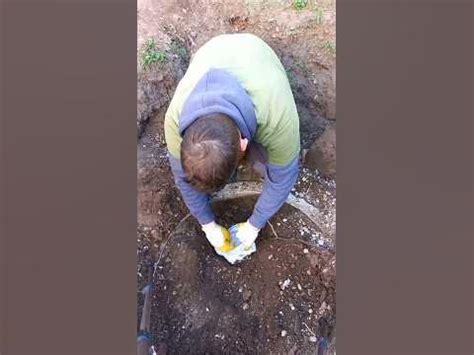 Ezt találtuk a pottyantós WC alatt | Part 3. - YouTube