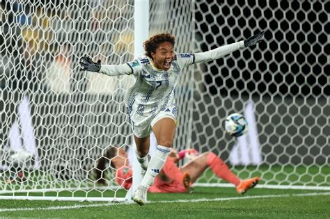 Copa do Mundo Feminina é marcada por zebras adeus a ídolos e recordes