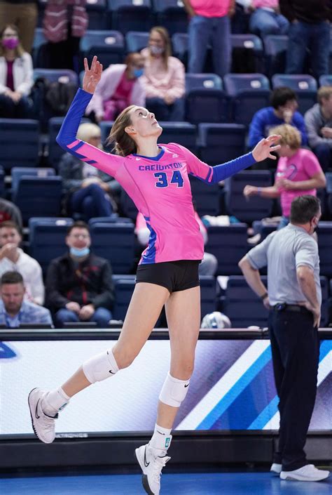 Eve Magill - 2021 - Volleyball - Creighton University Athletics