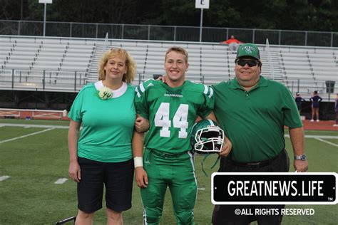 Football: Gary West Side Cougars vs. Valparaiso Vikings - GreatNews.Life