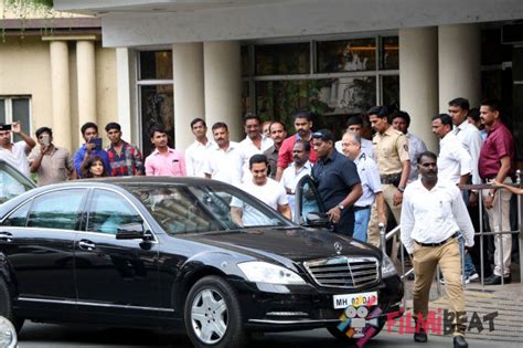 Aamir Khan Meets Dilip Kumar At Hospital Photos Photos - FilmiBeat