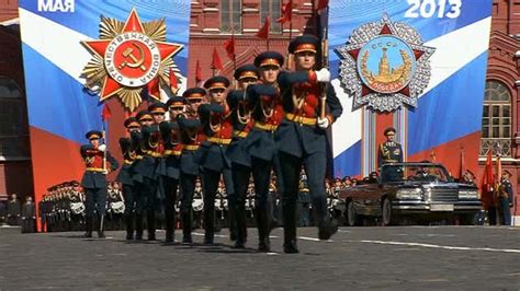 Ответы Mail: Чем отличается Парад победы от Гей-парада