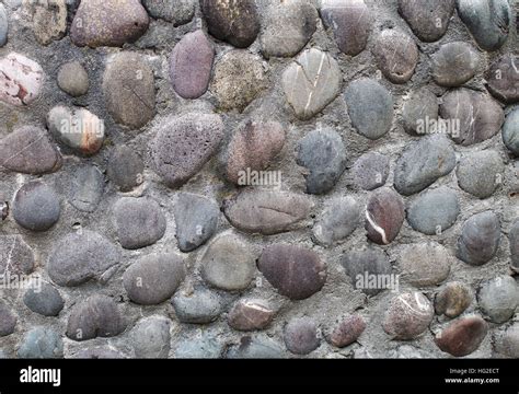 Pebble stone wall hi-res stock photography and images - Alamy