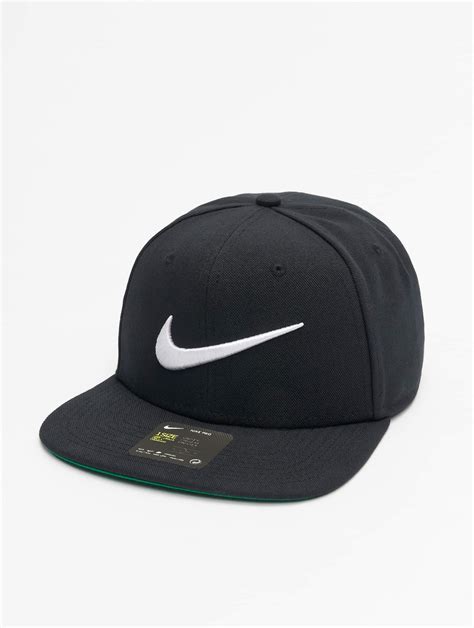 Nike Snapback Cap Nsw Swoosh Pro In Schwarz 171827