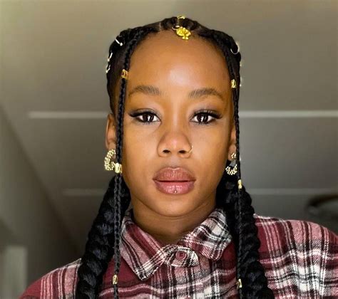 Watch Bontle Modiselle Spend Time With Gomoras Cast Bona Magazine