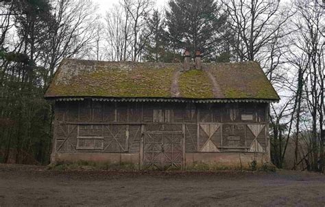 Cabane du Grand Étang de Jumeaux Groupement Forestier de la Rouillardière