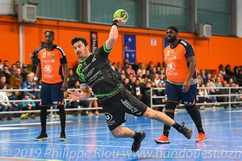 Cercle Paul Bert Handball La Team Cpb Au Tournoi De Lanester