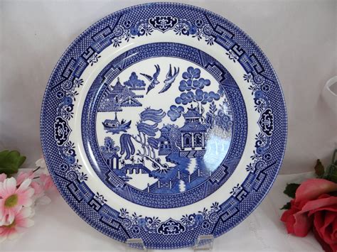 Churchill Made In England Blue And White Willow Ware Dinner Plate