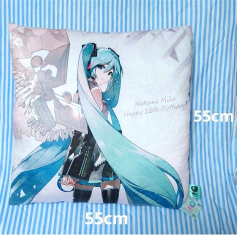 Taito 初音ミク Happy 16th Birthday おおきなスクエアクッションの通販 By プチプチs Shop｜タイトーならラクマ