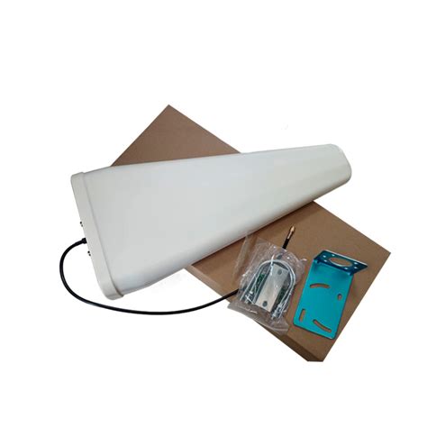 Directional Flat Panel Antenna Lte Gsm Wifi G G Outdoor Lpda Antenna