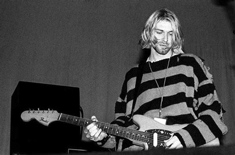 La Biografía De Kurt Cobain Cómo La Estrella Conquistó A Una