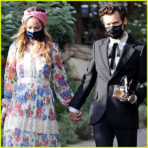 Harry Styles Olivia Wilde Hold Hands At Jeffrey Azoffs Wedding See