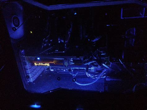 Gri çizgili ekran sorunu reset atmadan düzelmiyor | DonanımHaber Forum