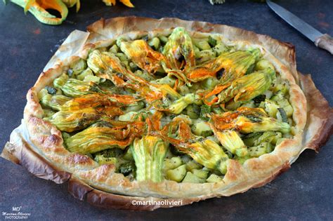 Torta Salata Con Zucchine E Fiori Le Ricette Di Libellula