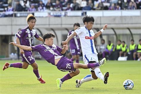 【フォト】藤枝myfcが2試合残してj2残留確定中川風希のロングシュートで水戸を粉砕〈j2第40節〉｜静岡新聞アットエス