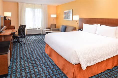 Fairfield Inn by Marriott Orlando Airport | Stress-Free Stays & Parking Near MCO Airport - Stay ...