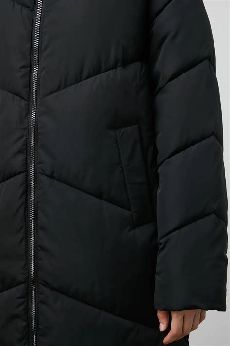 Стеганое пальто SnowQueen_collection 671557003 цены в Москве, купить ...