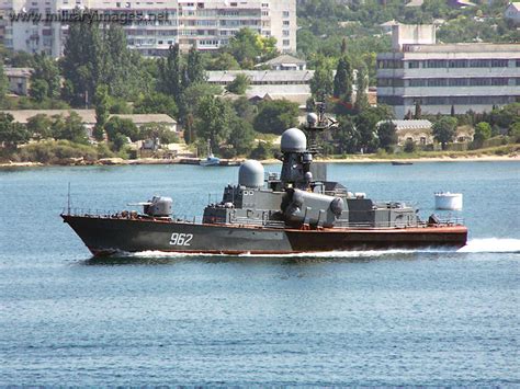 Russian Tarantul II class Corvette (962 / R71) | A Military Photo ...