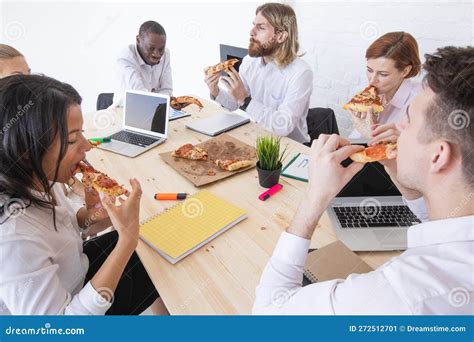 Business Team Eating Sharing Pizza Stock Image Image Of Meeting