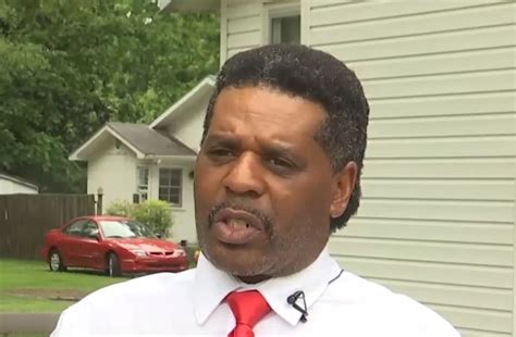 Alabama Pastor Calls Arrest While Watering Flowers Racial Profiling Wric Abc 8news