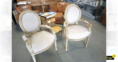 Achat Fauteuil Style Louis Xvi La Paire Occasion Ahuy Troc