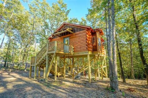 7 Best Treehouses in Hot Springs Arkansas 2024 - Top Treehouses