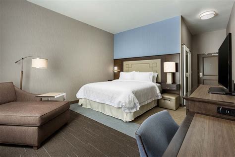 Hampton Inn & Suites Napa – Architectural Dimensions