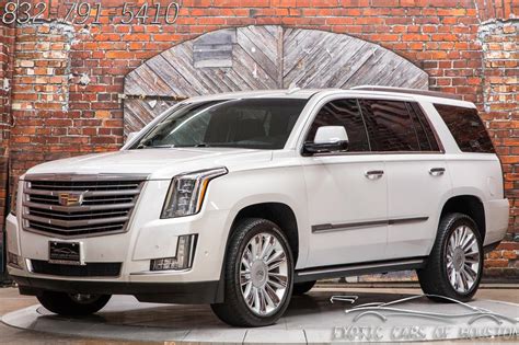 2018 Cadillac Escalade Platinum Edition