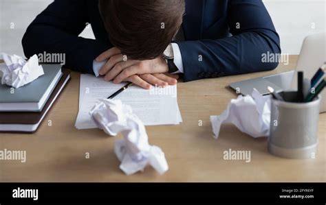 Tired Overworked Office Employee Sleeping At Workplace Stock Photo Alamy