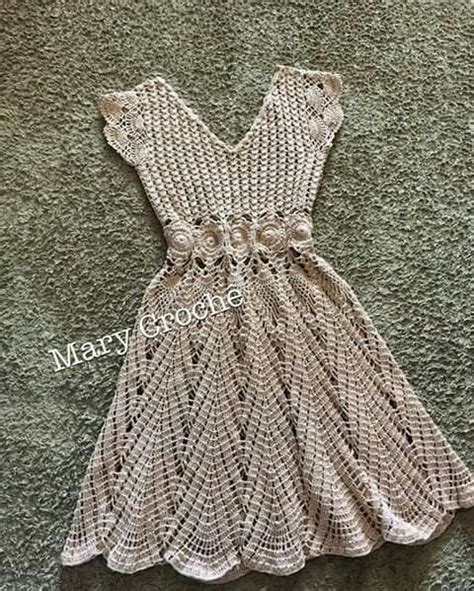 Pin by Fouzia Mohdhi on Vêtements et accessoires Crochet dress