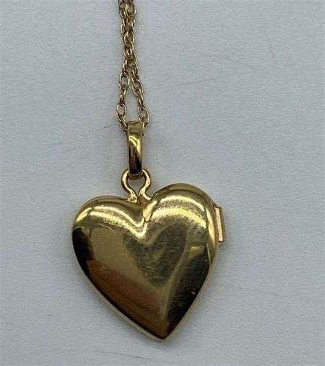 14kt Gold Heart Locket Necklace 22g Dixons Auction At Crumpton