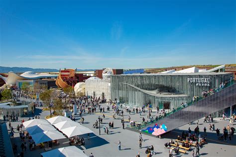 halfway  expo  osaka   visit pavilions archdaily