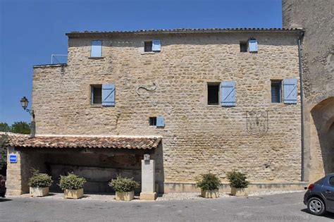 viens photo gallery  provence