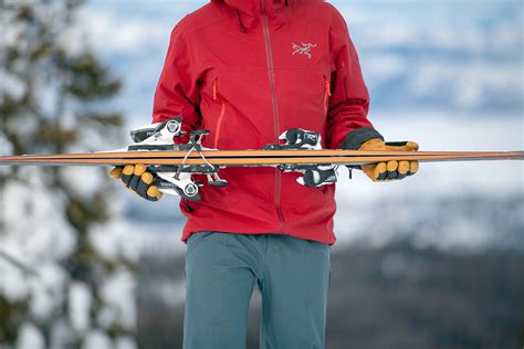 Best Skis for Beginners of 2024 | Switchback Travel