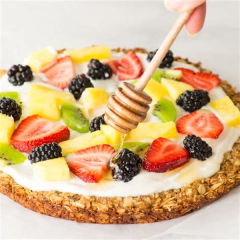 Healthy Fruit Pizza With Granola Crust Video Mindful Avocado