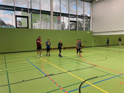 Volles Haus Beim Jugendtrainingslager TG Biberach Volleyball