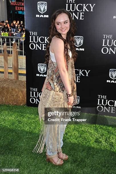 The Lucky One Los Angeles Premiere Arrivals Photos And Premium High Res Pictures Getty Images