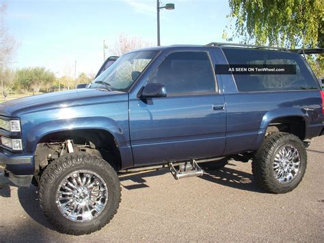 1998 Chevy 2 Door Tahoe Lifted 4x4