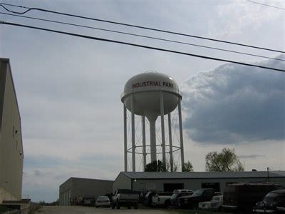 Industrial Park Tower - Truesdale, MO - Water Towers on Waymarking.com